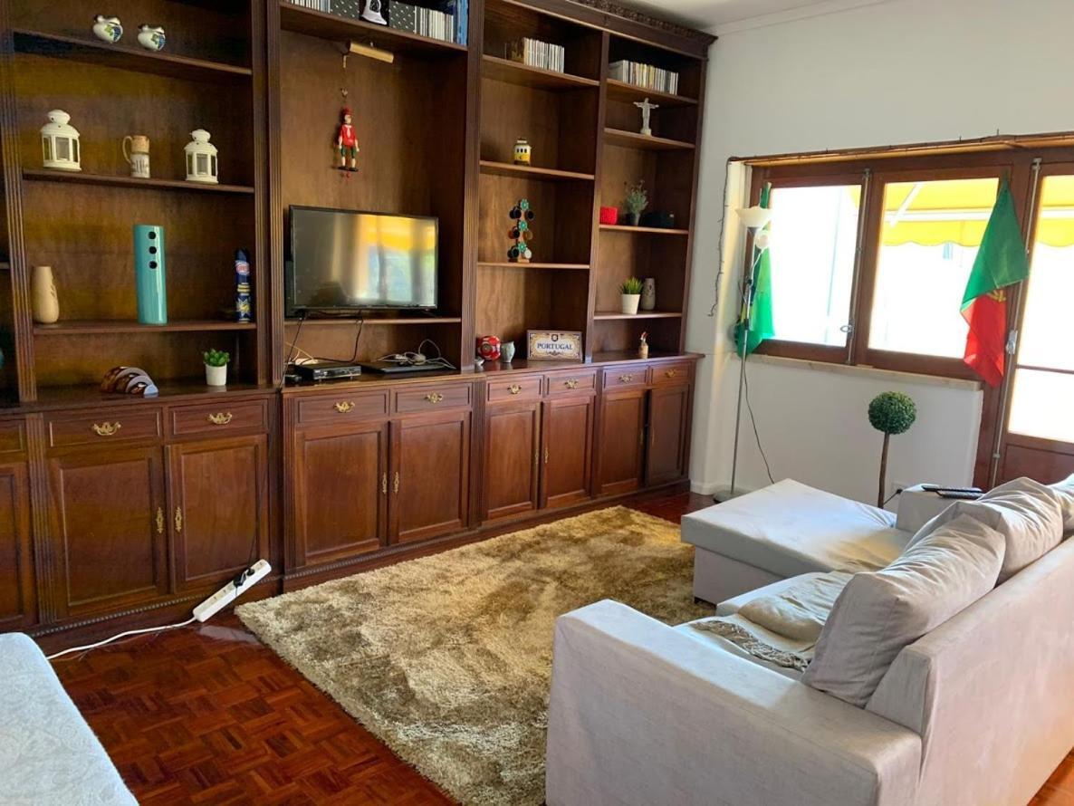 Rostelbem Guesthouse Lissabon Buitenkant foto